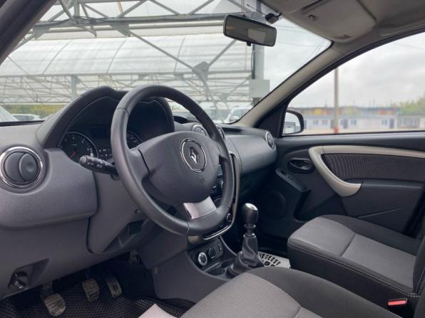 Renault Duster I с пробегом 2015 года, цена 1 211 000 рублей, 57600 км, внедорожник, Автокод Объявления