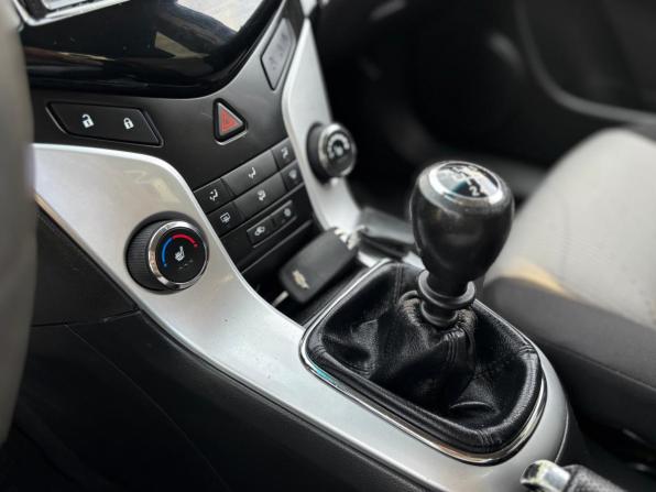 Chevrolet Cruze I Рестайлинг с пробегом 2014 года, цена 673 000 рублей, 187123 км, хэтчбек, Автокод Объявления