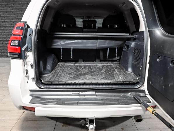 Toyota Land Cruiser Prado 150 Series Рестайлинг 3 с пробегом 2022 года, цена 4 895 000 рублей, 99261 км, внедорожник, Автокод Объявления