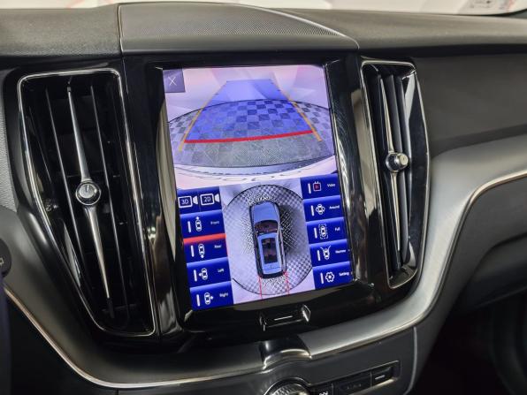 Volvo XC60 II Рестайлинг с пробегом 2022 года, цена 4 449 000 рублей, 69156 км, внедорожник, Автокод Объявления