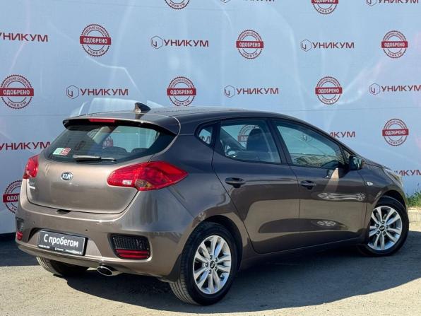 Kia Ceed II Рестайлинг с пробегом 2018 года, цена 1 429 000 рублей, 95349 км, хэтчбек, Автокод Объявления