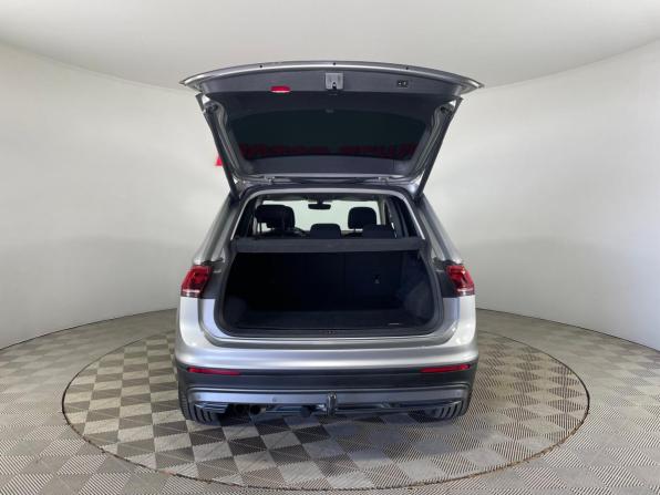 Volkswagen Tiguan II с пробегом 2018 года, цена 2 549 000 рублей, 149993 км, внедорожник, Автокод Объявления