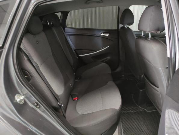 Hyundai Solaris I с пробегом 2012 года, цена 670 000 рублей, 180000 км, хэтчбек, Автокод Объявления