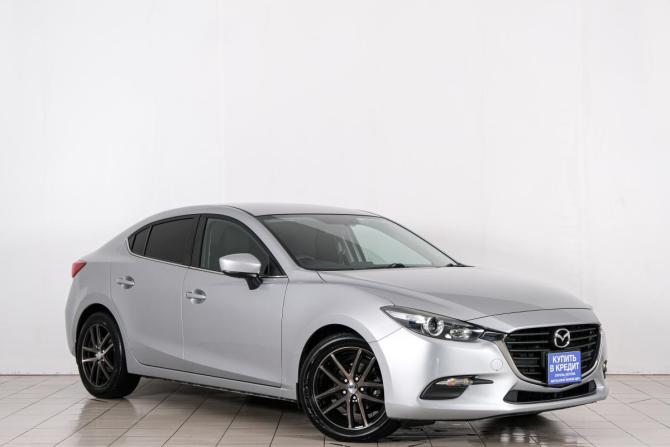 Mazda Axela III Рестайлинг с пробегом 2017 года, цена 1 329 000 рублей, 164040 км, седан, Автокод Объявления