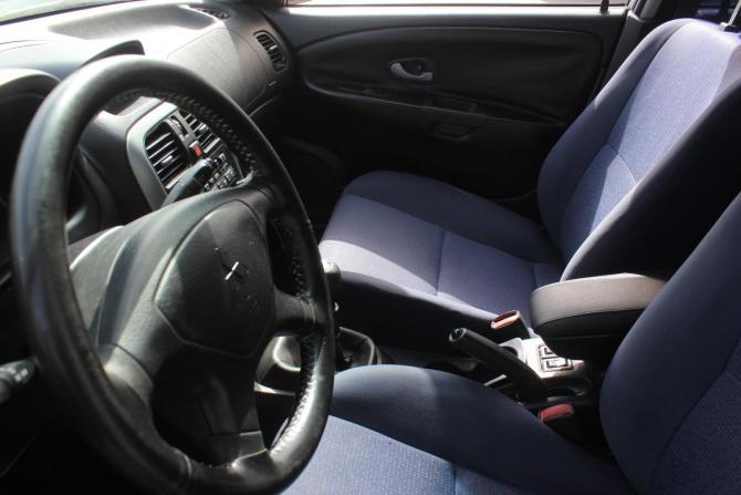 Mitsubishi Carisma I Рестайлинг с пробегом 2002 года, цена 207 000 рублей, 279344 км, хэтчбек, Автокод Объявления