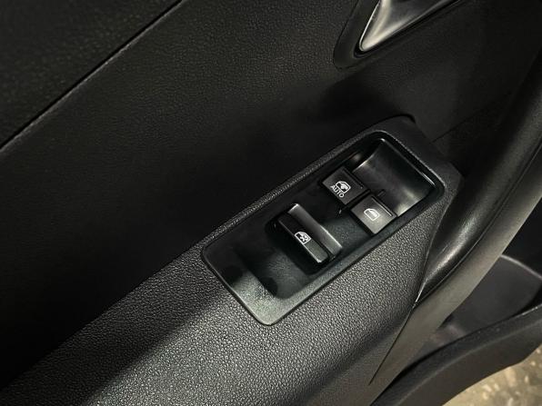 Volkswagen Polo V с пробегом 2013 года, цена 875 000 рублей, 85886 км, седан, Автокод Объявления