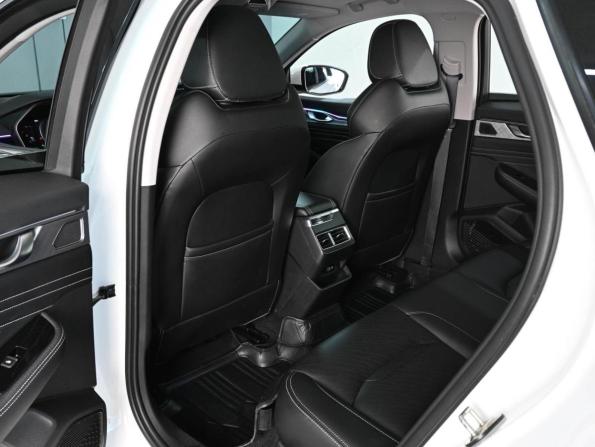 Geely Preface I (China Market) с пробегом 2022 года, цена 2 450 000 рублей, 43140 км, седан, Автокод Объявления