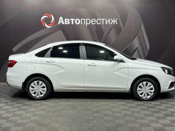 Lada (ВАЗ) Vesta I с пробегом 2021 года, цена 565 000 рублей, 268000 км, седан, Автокод Объявления