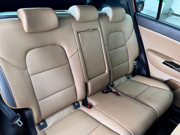 Kia Sportage IV Рестайлинг с пробегом 2020 года, цена 2 475 000 рублей, 119843 км, внедорожник, Автокод Объявления