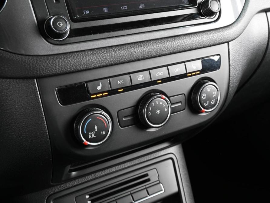 Volkswagen Tiguan I Рестайлинг Ростов-на-Дону  - изображение 15