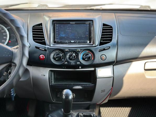 Mitsubishi L200 IV с пробегом 2011 года, цена 1 159 000 рублей, 229125 км, пикап, Автокод Объявления