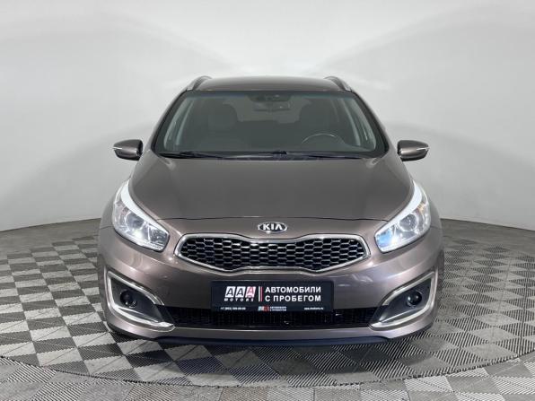 Kia Ceed II Рестайлинг с пробегом 2017 года, цена 1 365 000 рублей, 123302 км, универсал, Автокод Объявления