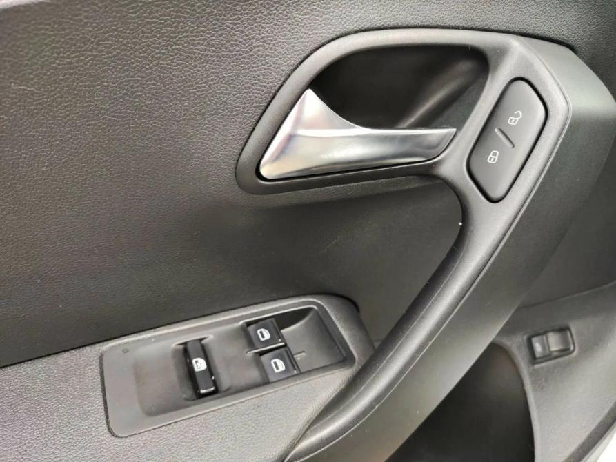 Volkswagen Polo V Рестайлинг Набережные Челны  - изображение 20