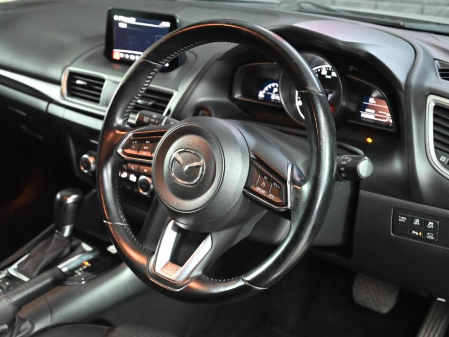 Mazda Axela III Рестайлинг Екатеринбург  - изображение 12