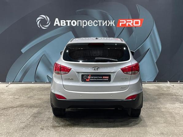 Hyundai ix35 I с пробегом 2012 года, цена 1 160 000 рублей, 167336 км, внедорожник, Автокод Объявления