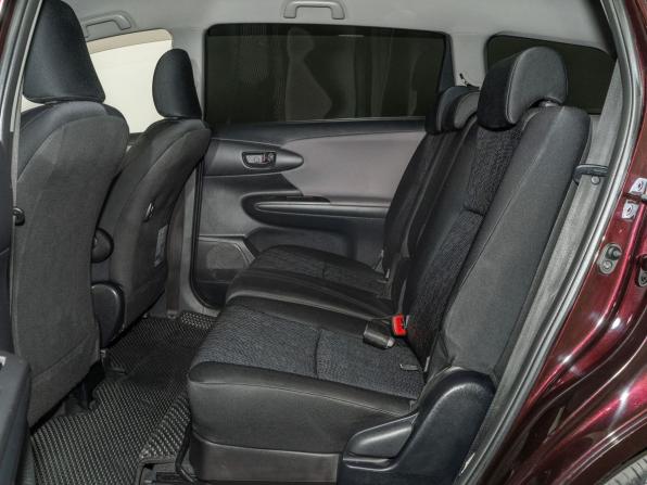 Toyota Wish II с пробегом 2011 года, цена 1 350 000 рублей, 148040 км, минивэн, Автокод Объявления