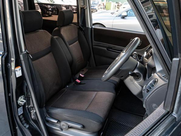 Nissan Roox I с пробегом 2010 года, цена 700 000 рублей, 166639 км, микровэн, Автокод Объявления