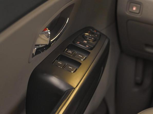 Kia Carnival III с пробегом 2018 года, цена 2 549 000 рублей, 115300 км, минивэн, Автокод Объявления