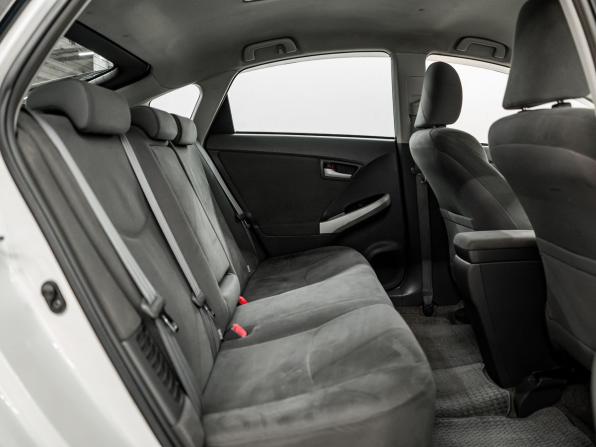 Toyota Prius III (XW30) с пробегом 2010 года, цена 1 000 000 рублей, 214103 км, лифтбек, Автокод Объявления