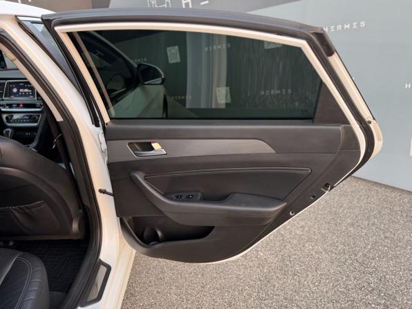 Hyundai Sonata VII (LF) Рестайлинг с пробегом 2017 года, цена 1 650 000 рублей, 91857 км, седан, Автокод Объявления