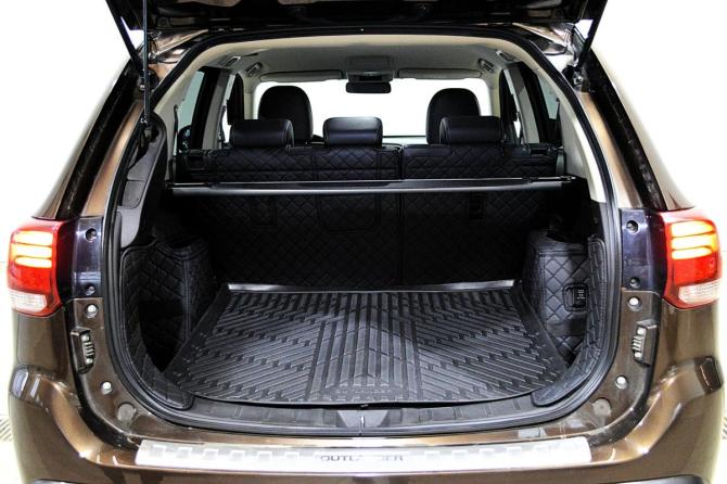 Mitsubishi Outlander III Рестайлинг 3 с пробегом 2022 года, цена 3 099 000 рублей, 67000 км, внедорожник, Автокод Объявления