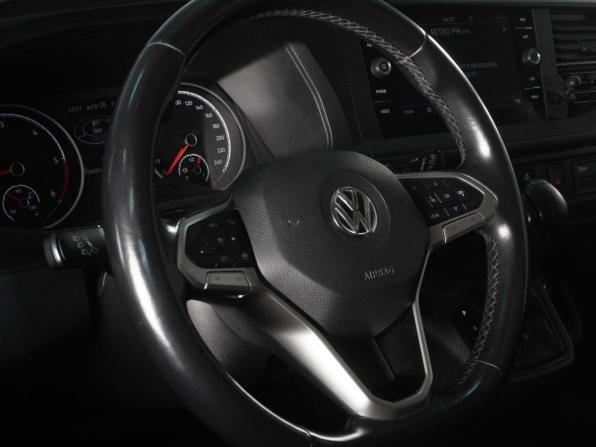 Volkswagen Multivan T6 Рестайлинг с пробегом 2020 года, цена 4 999 000 рублей, 159489 км, минивэн, Автокод Объявления
