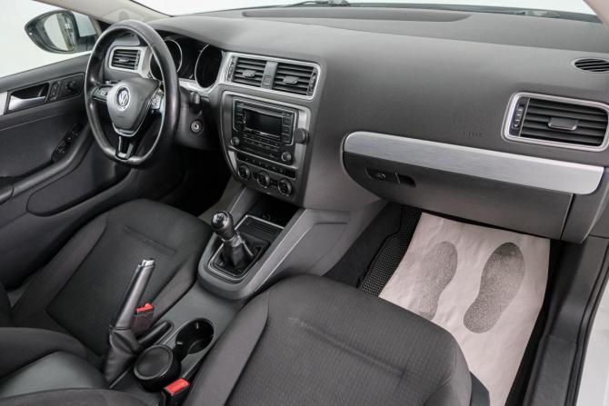 Volkswagen Jetta VI Рестайлинг с пробегом 2017 года, цена 1 399 000 рублей, 134000 км, седан, Автокод Объявления