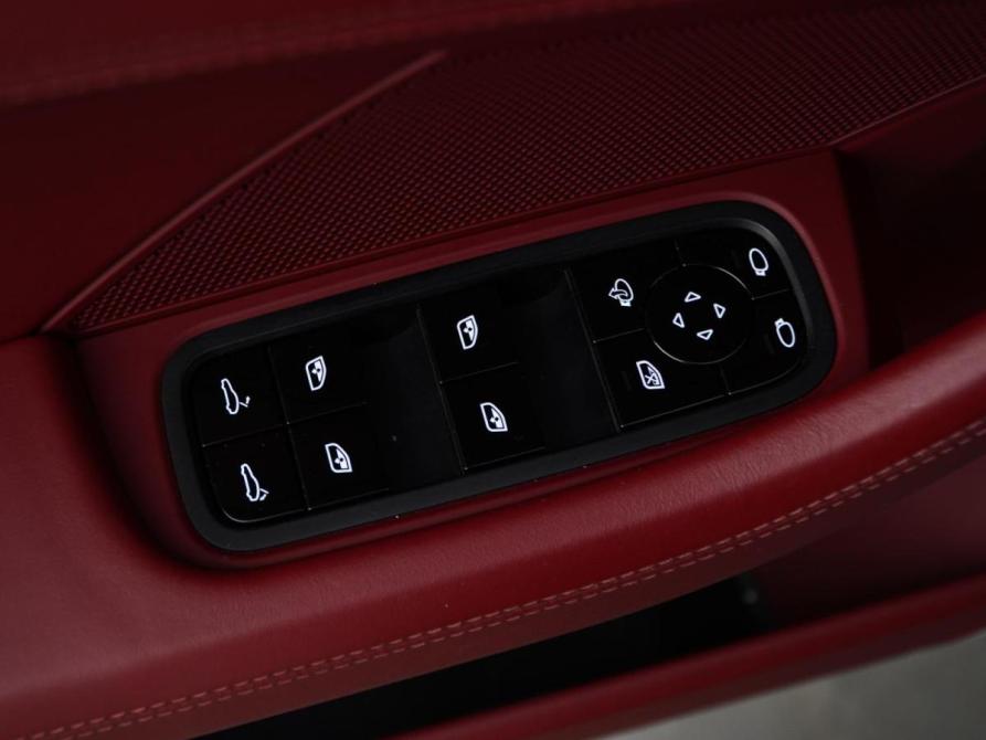 Porsche Panamera II Рестайлинг Москва  - изображение 16