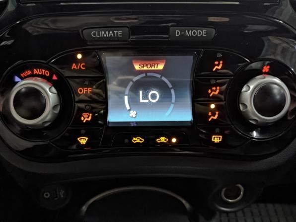 Nissan Juke I Рестайлинг с пробегом 2017 года, цена 1 300 000 рублей, 121006 км, внедорожник, Автокод Объявления