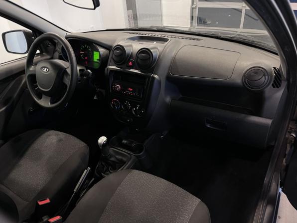 Lada (ВАЗ) Granta I с пробегом 2018 года, цена 560 000 рублей, 62916 км, седан, Автокод Объявления