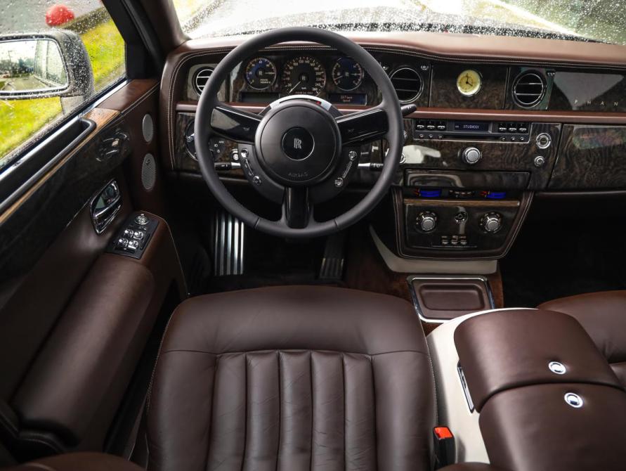 Rolls-Royce Phantom VII Санкт-Петербург  - изображение 20