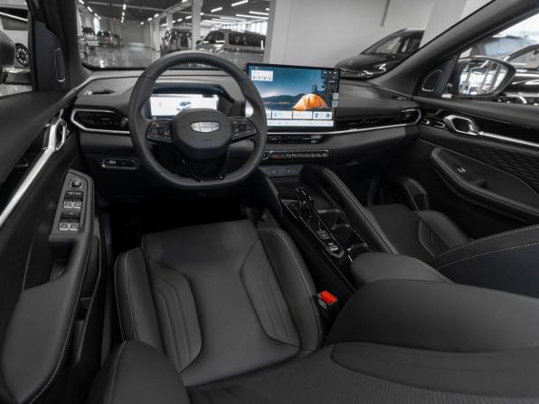 Geely Coolray I Рестайлинг с пробегом 2025 года, цена 2 575 000 рублей, 50 км, внедорожник, Автокод Объявления