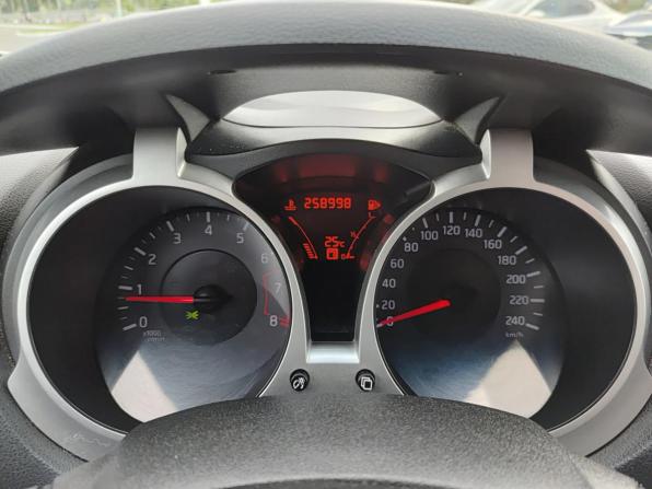 Nissan Juke I с пробегом 2011 года, цена 695 000 рублей, 258999 км, внедорожник, Автокод Объявления