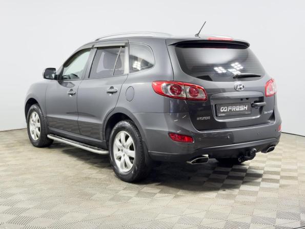 Hyundai Santa Fe II Рестайлинг с пробегом 2010 года, цена 939 900 рублей, 268569 км, внедорожник, Автокод Объявления