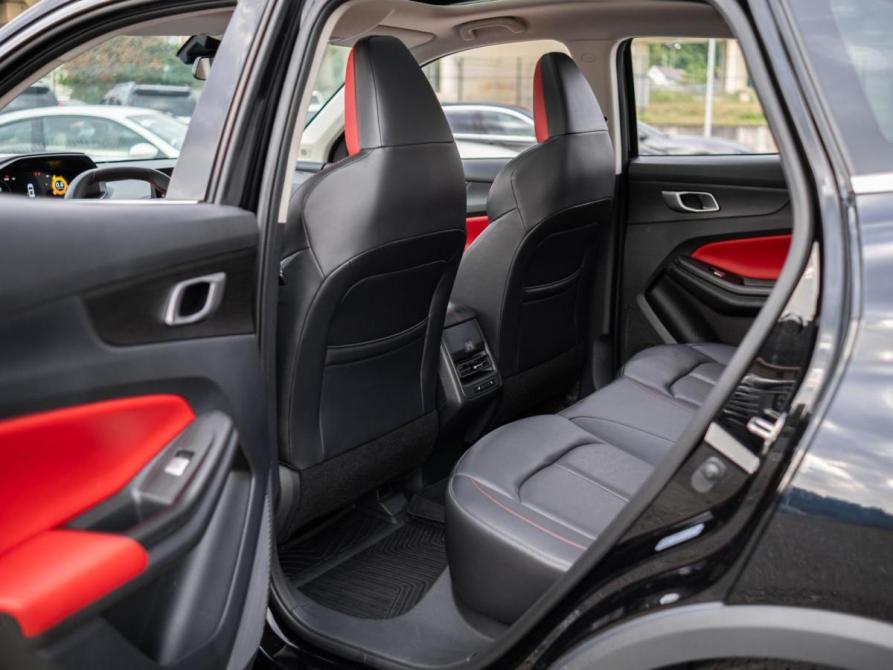 Changan UNI-S (CS55 Plus) Сочи  - изображение 18