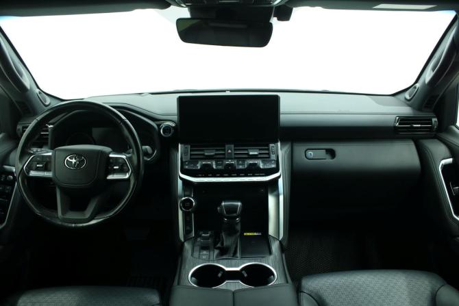 Toyota Land Cruiser 300 Series с пробегом 2021 года, цена 10 990 000 рублей, 58661 км, внедорожник, Автокод Объявления