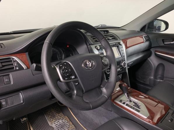 Toyota Camry VII (XV50) с пробегом 2012 года, цена 1 379 000 рублей, 246898 км, седан, Автокод Объявления