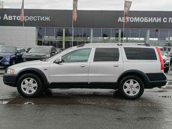 Volvo XC70 I Рестайлинг с пробегом 2006 года, цена 749 000 рублей, 336000 км, универсал, Автокод Объявления
