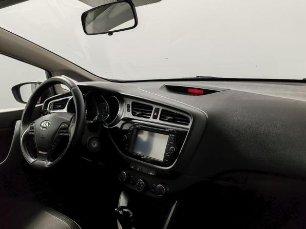Kia Ceed II с пробегом 2013 года, цена 1 099 000 рублей, 153707 км, хэтчбек, Автокод Объявления