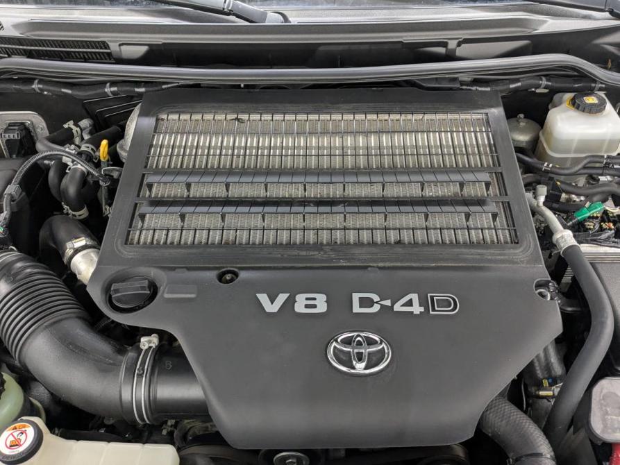 Toyota Land Cruiser 200 Series Рестайлинг 2 Москва  - изображение 9