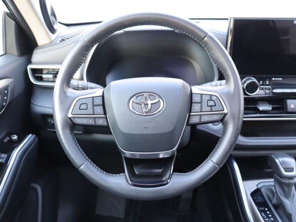 Toyota Highlander IV (XU70) с пробегом 2024 года, цена 4 450 000 рублей, 49754 км, внедорожник, Автокод Объявления