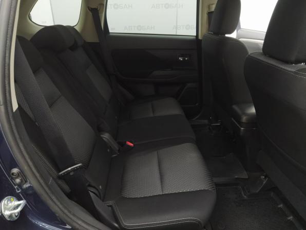 Mitsubishi Outlander III Рестайлинг 2 с пробегом 2018 года, цена 1 694 000 рублей, 101050 км, внедорожник, Автокод Объявления