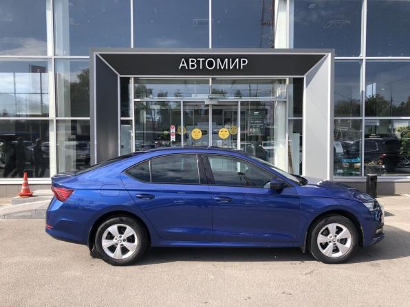Skoda Octavia IV (A8) с пробегом 2021 года, цена 2 490 000 рублей, 72926 км, лифтбек, Автокод Объявления