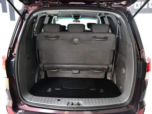SsangYong Stavic с пробегом 2014 года, цена 1 097 000 рублей, 303946 км, минивэн, Автокод Объявления