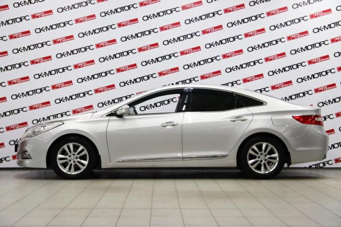 Hyundai Grandeur V с пробегом 2012 года, цена 1 335 350 рублей, 244386 км, седан, Автокод Объявления