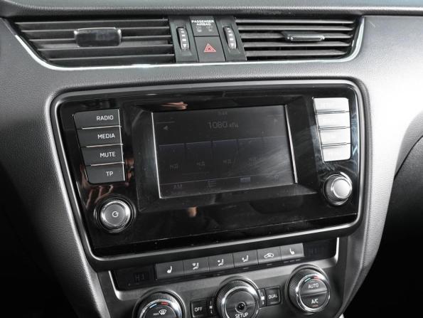 Skoda Octavia III (A7) с пробегом 2014 года, цена 1 599 000 рублей, 126250 км, лифтбек, Автокод Объявления