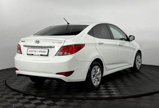 Hyundai Solaris I Рестайлинг с пробегом 2015 года, цена 1 260 000 рублей, 113325 км, седан, Автокод Объявления