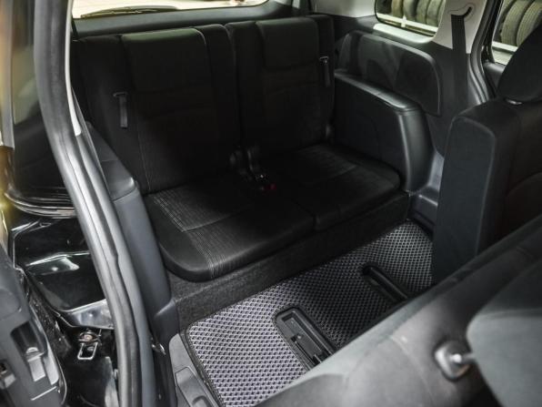 Toyota ISis I Рестайлинг с пробегом 2012 года, цена 1 479 000 рублей, 169017 км, минивэн, Автокод Объявления