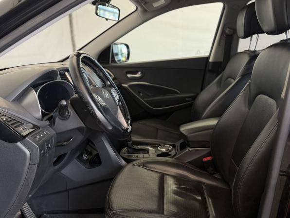 Hyundai Santa Fe III с пробегом 2012 года, цена 1 638 000 рублей, 178550 км, внедорожник, Автокод Объявления