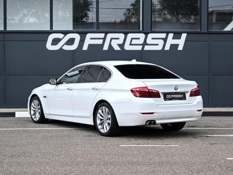 BMW 5 серии VI (F10/F11/F07) Рестайлинг Новороссийск  - изображение 2